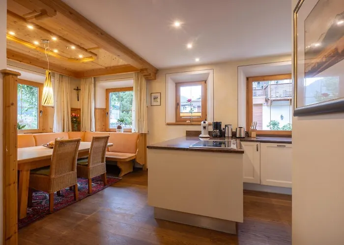 וילה Emma שטום